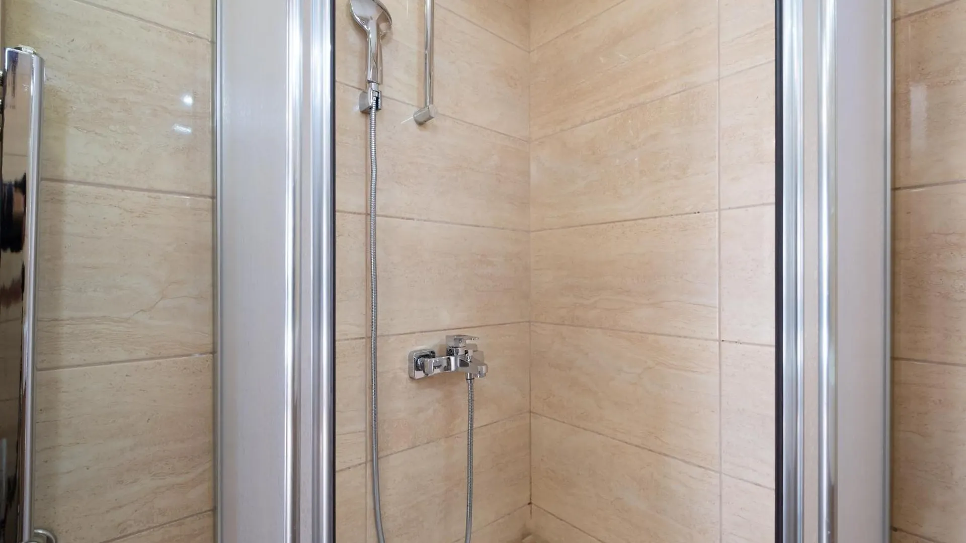 Lavin Suites Istanbul Lägenhet